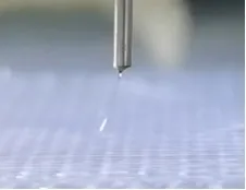 溶液喷头